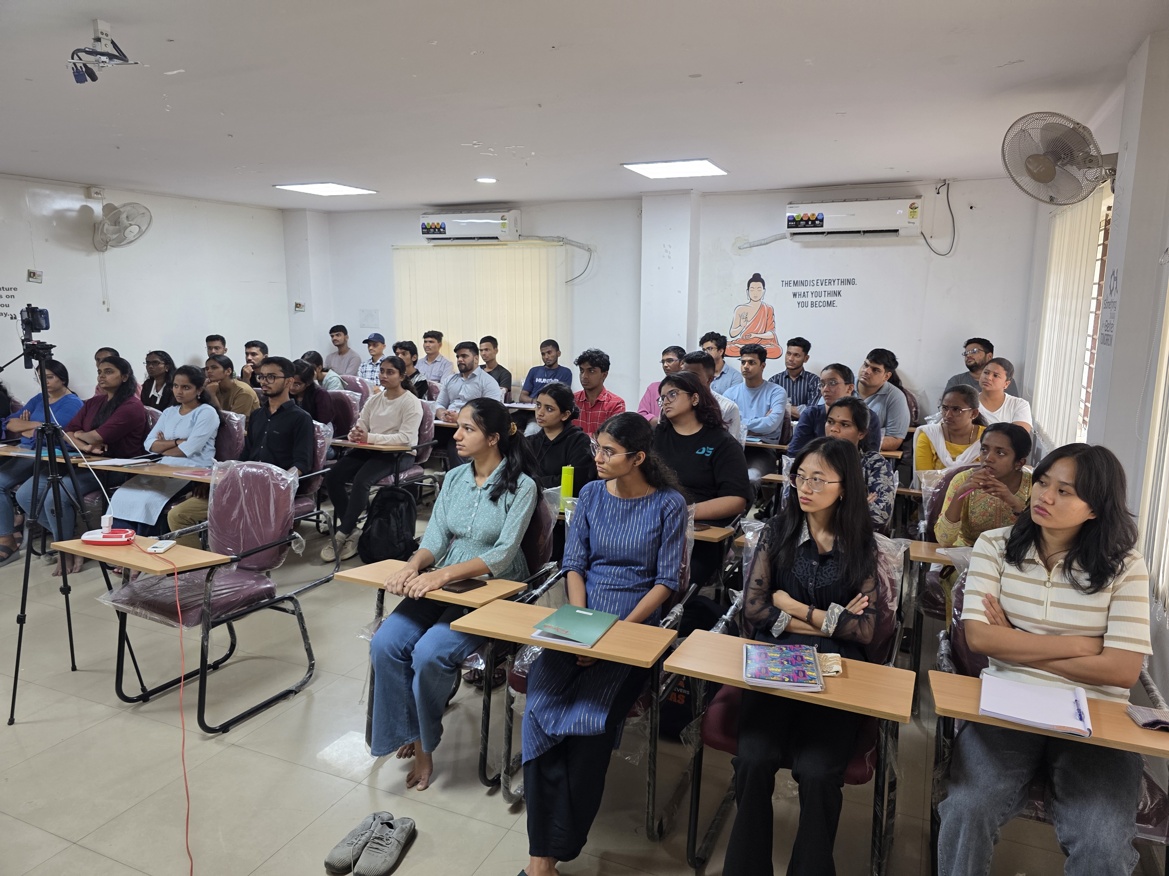 Online GS programme โ aspirants learning at Believers IAS Academy